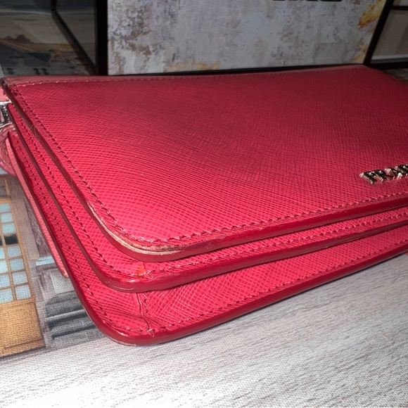 Prada Saffiano leather crossbody - Picture 16 of 16